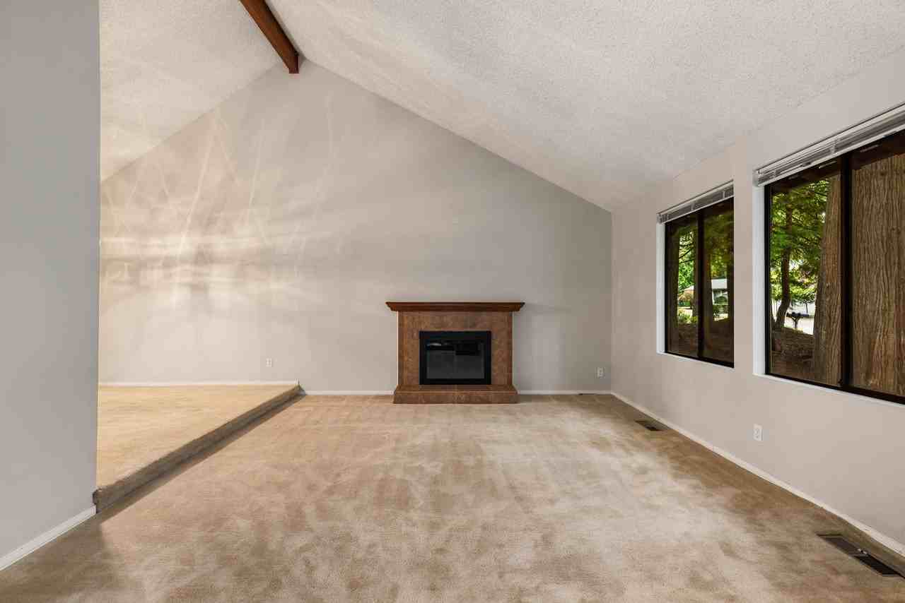 3313 220th Ave Se - Photo 5 of 20