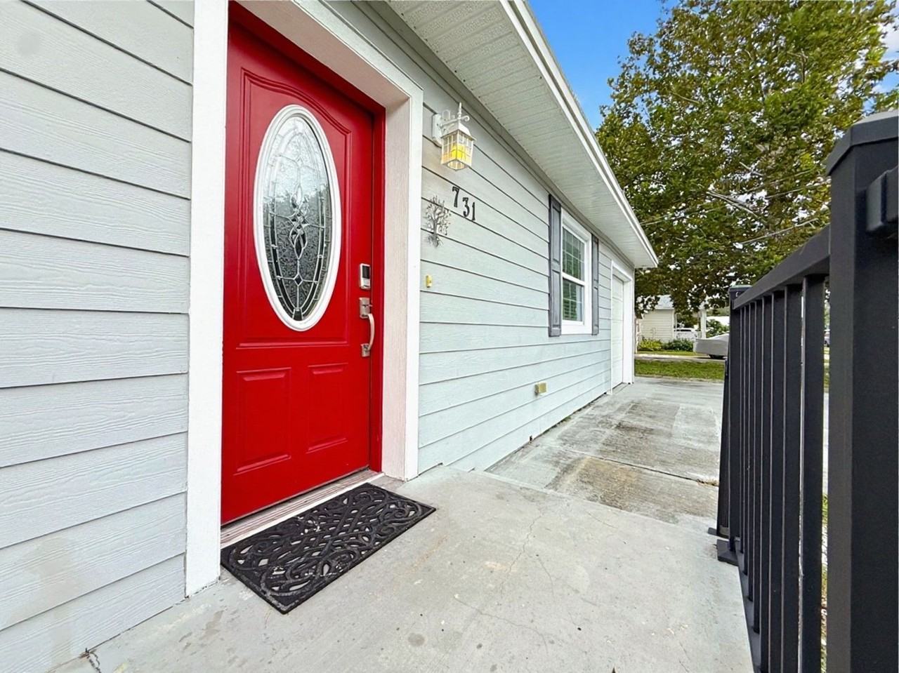 731 Guernsey St - Photo 4 of 27