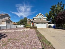 featured image of 717 E Hundley Haven Cir
