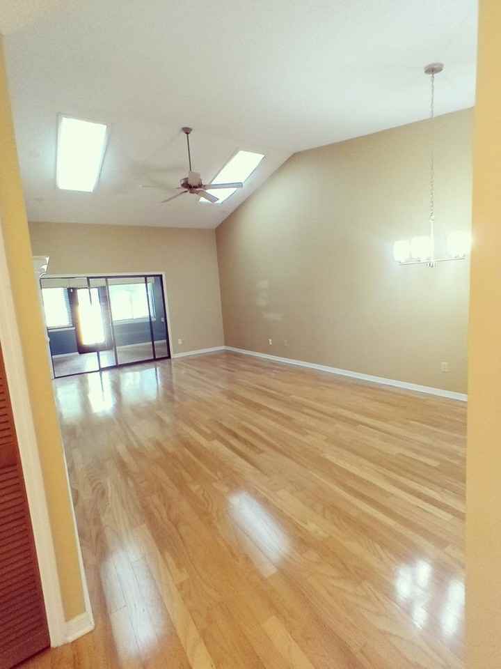 2503 Tahoe Cir - Photo 3 of 24