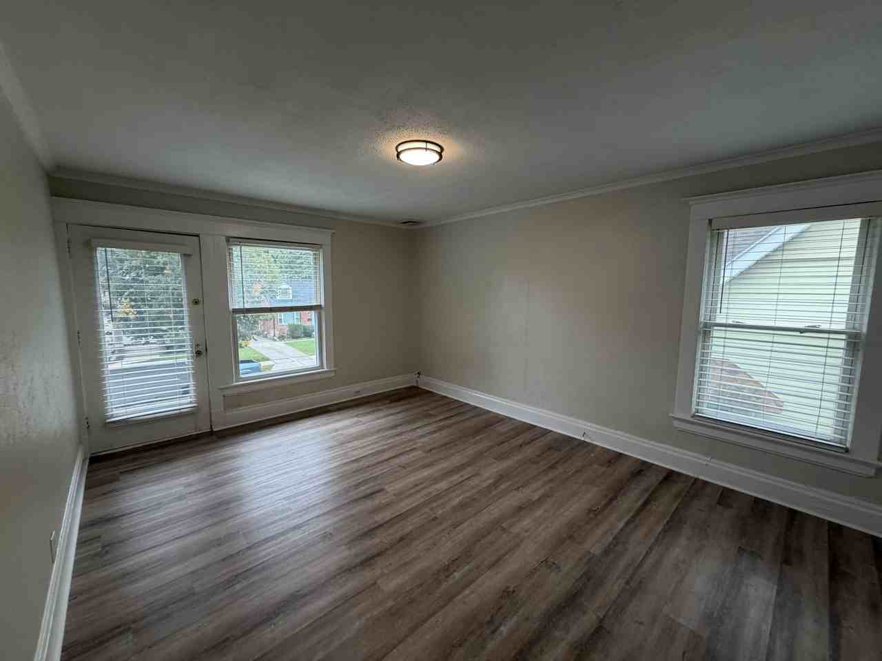4417 Eastway St. - Photo 2 of 9