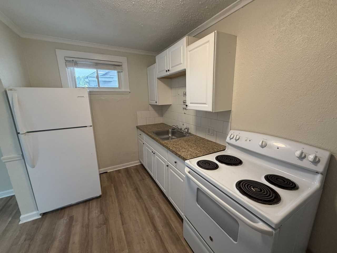 4417 Eastway St. - Photo 3 of 9