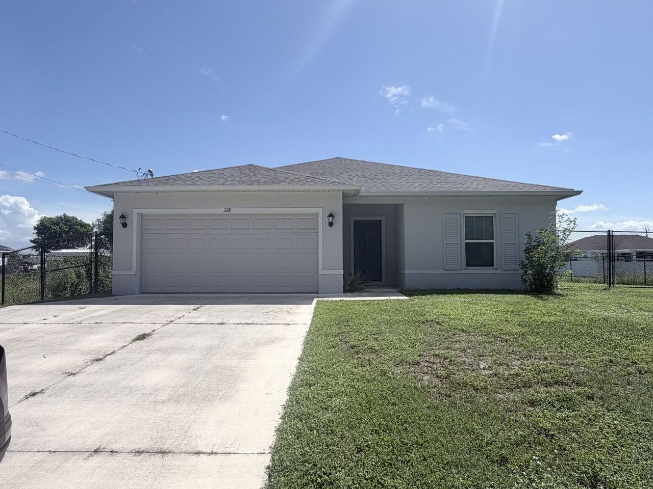 328 Jacaranda Pkwy E - Photo 2 of 26