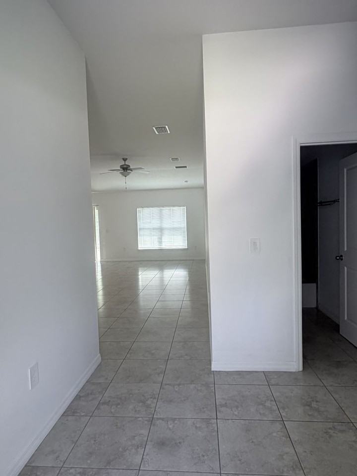 328 Jacaranda Pkwy E - Photo 3 of 26
