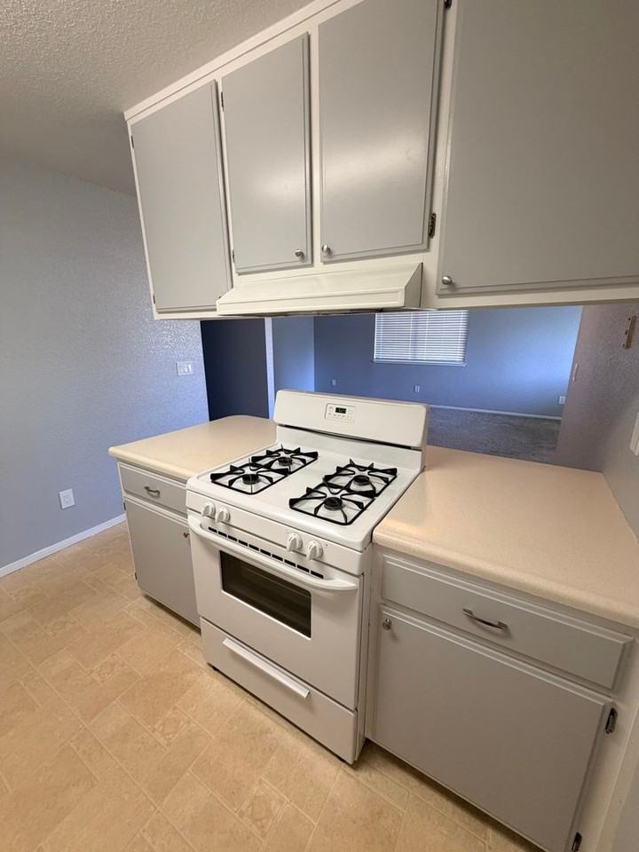 2500 Jason Ct - Photo 5 of 13