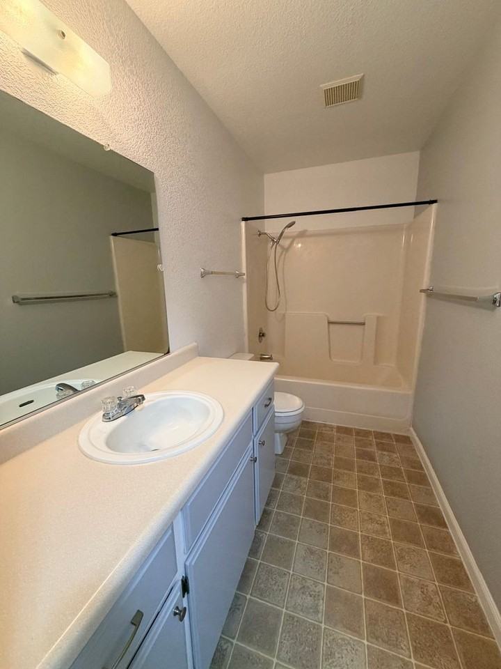2500 Jason Ct - Photo 7 of 13
