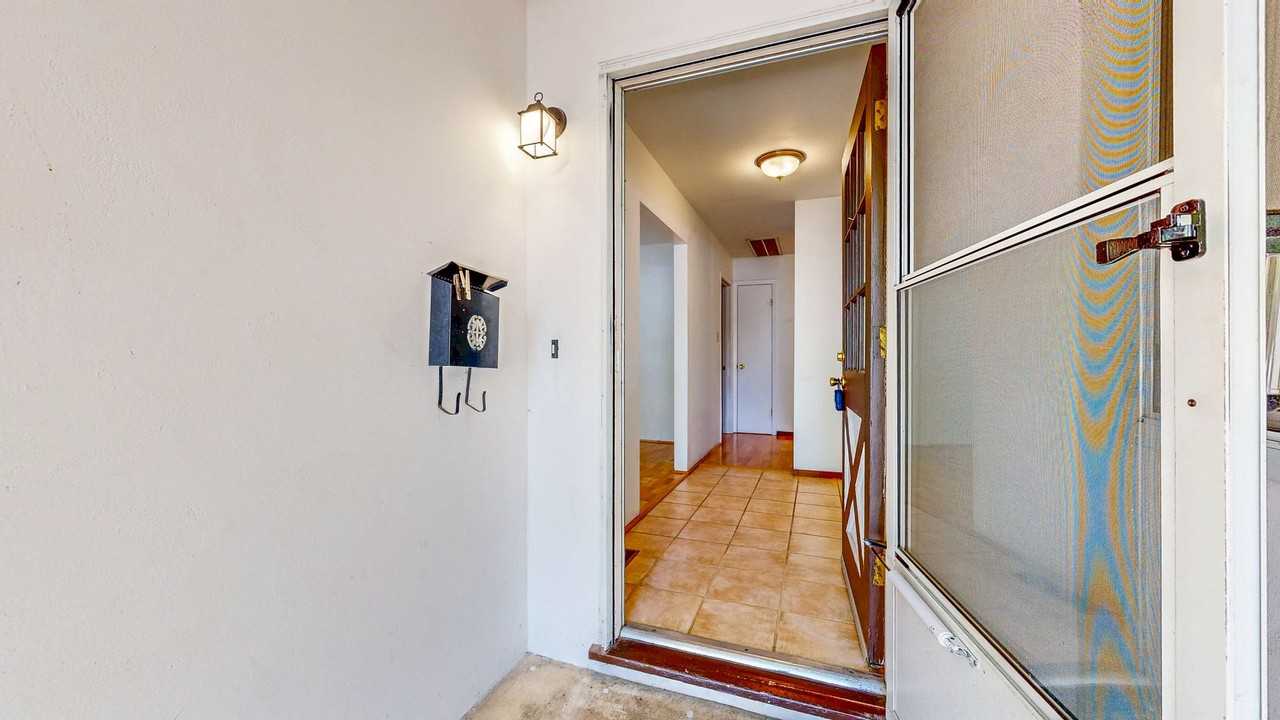 1426 3rd St - Photo 7 of 50
