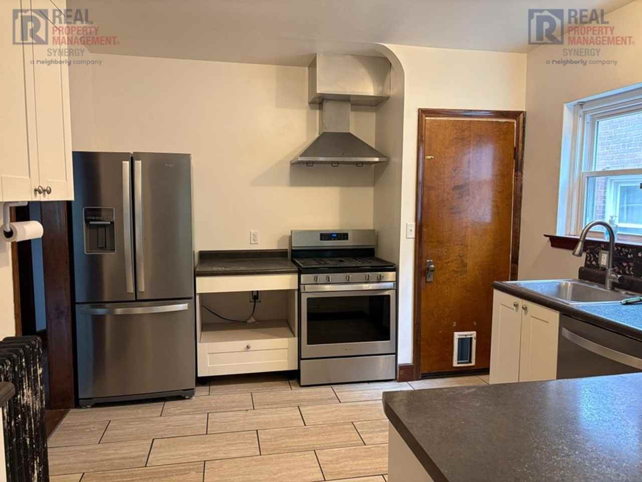3355 Elizabeth Dr - Photo 5 of 16