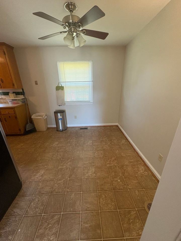 113 Bowen Dr - Photo 6 of 14