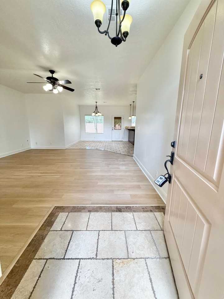 2254 S 240 W - Photo 6 of 36