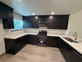 featured image of 7330 Stratford Pl