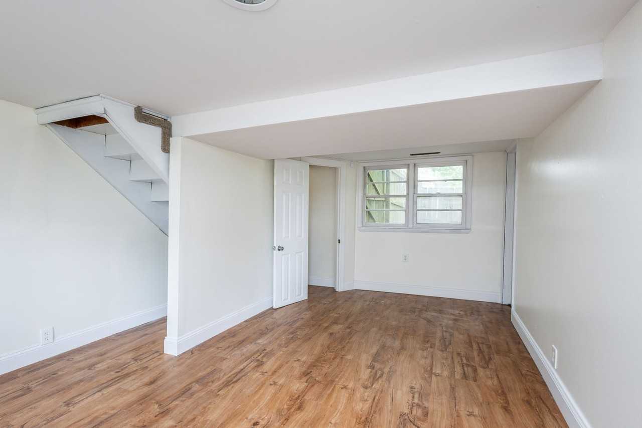 2600 Highland Dr - Photo 6 of 37