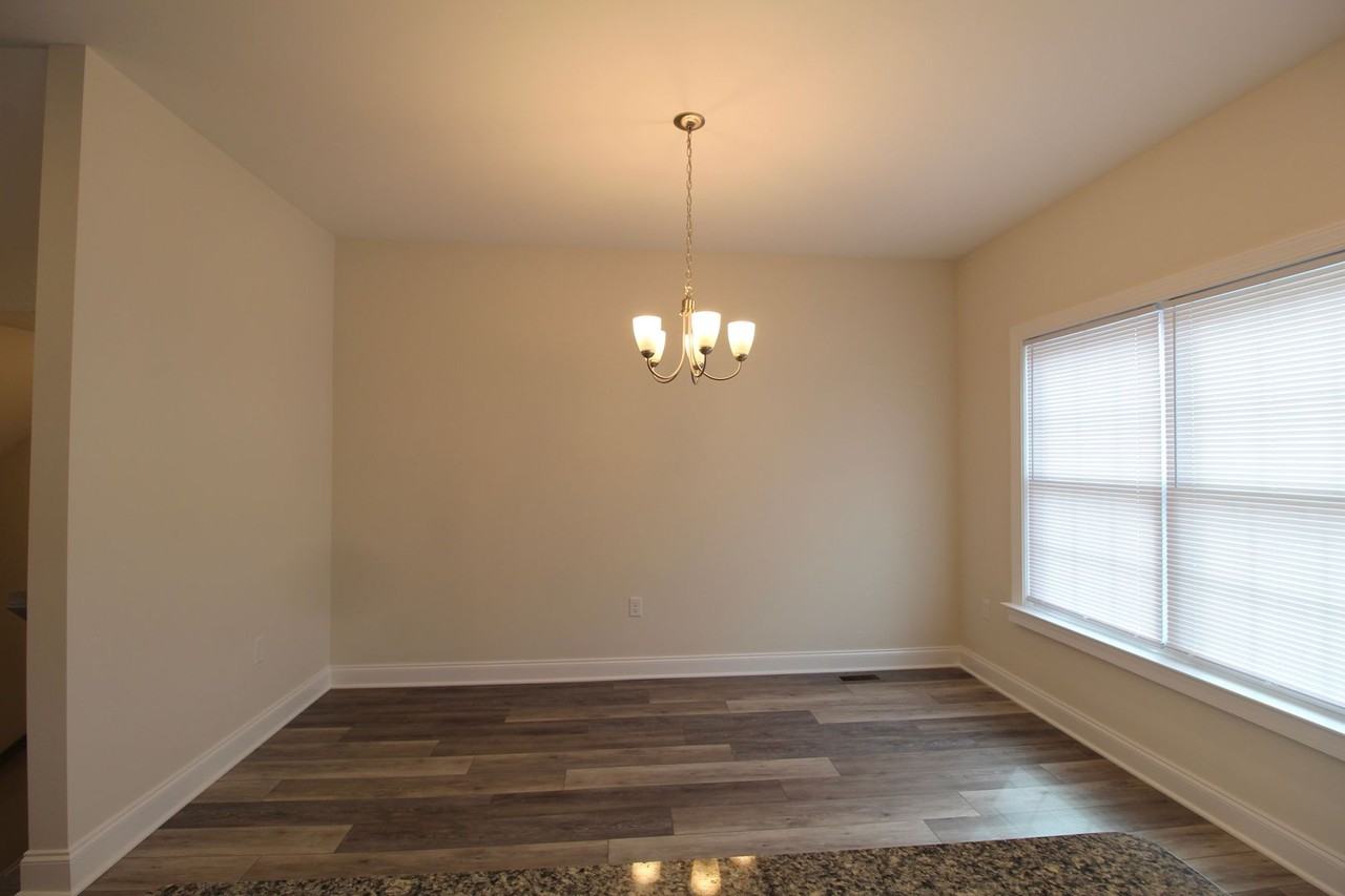 1174 Harvest Ct - Photo 7 of 27