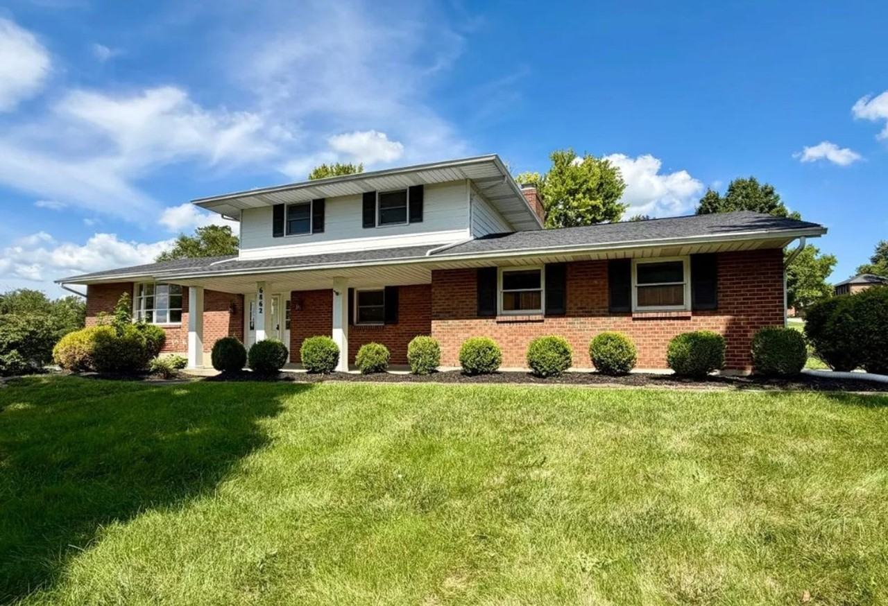 6862 Windwood Dr - Photo 3 of 38