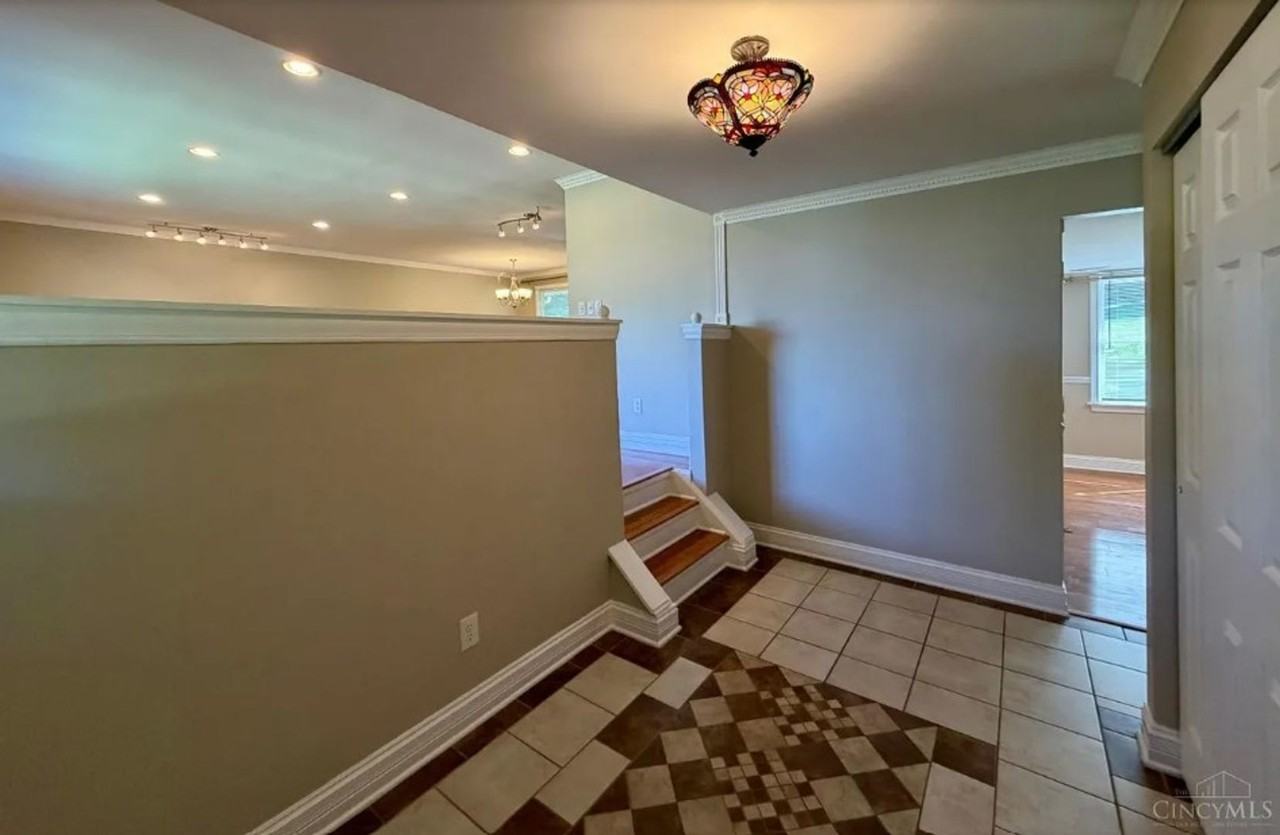 6862 Windwood Dr - Photo 6 of 38
