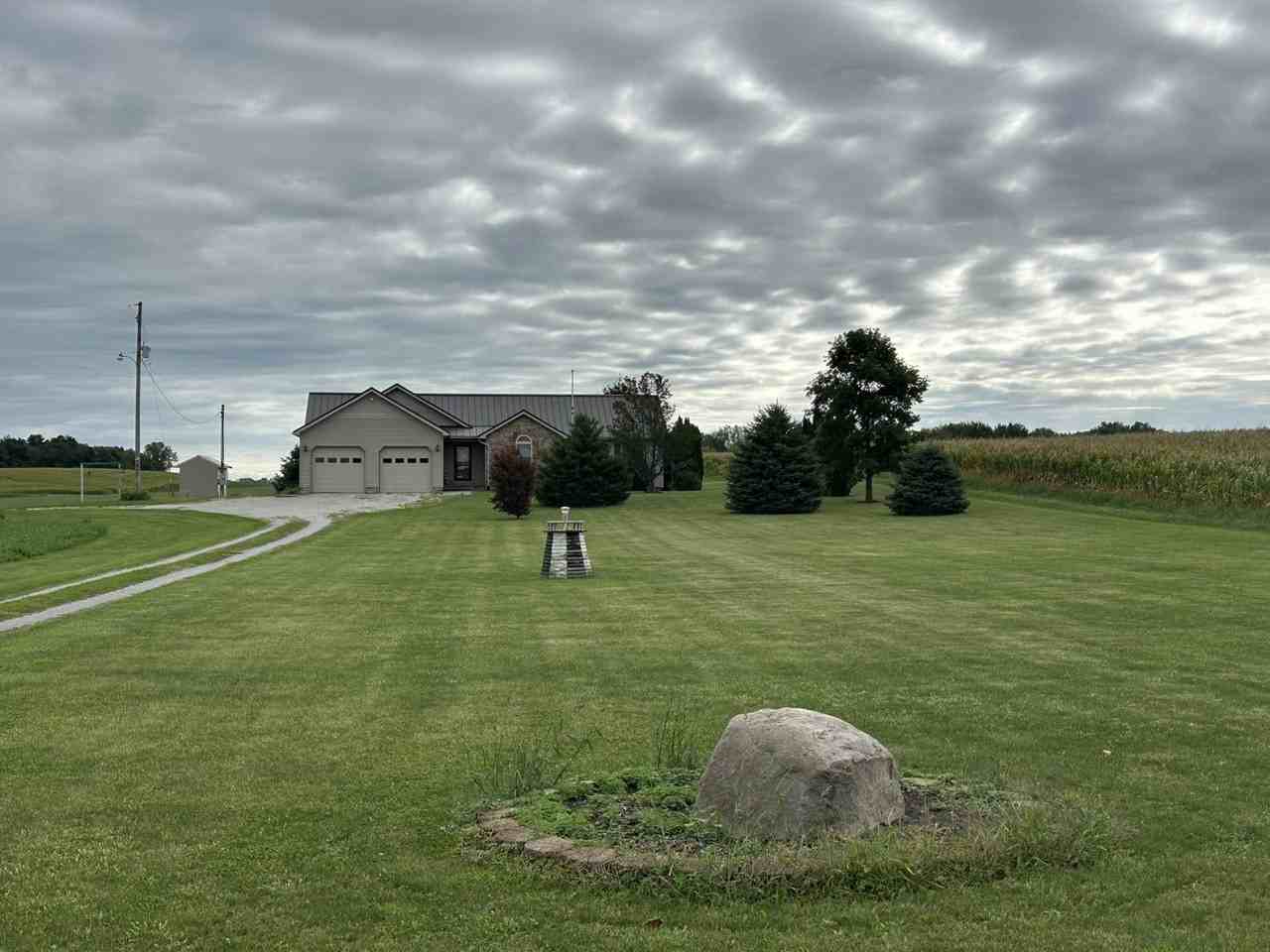 5256 Champion Rd - Photo 2 of 40