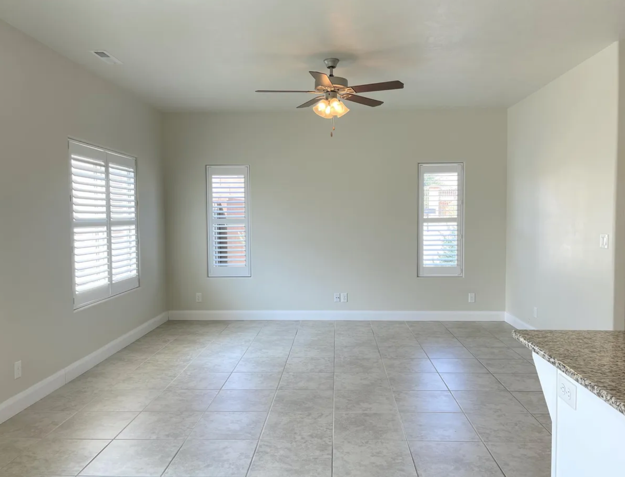 3971 Bella Vista Dr - Photo 5 of 11