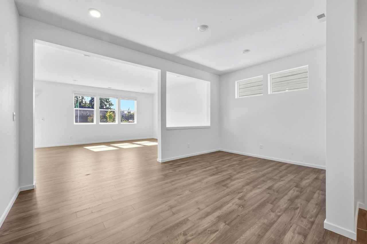 489 Cremini Loop Se - Photo 6 of 36