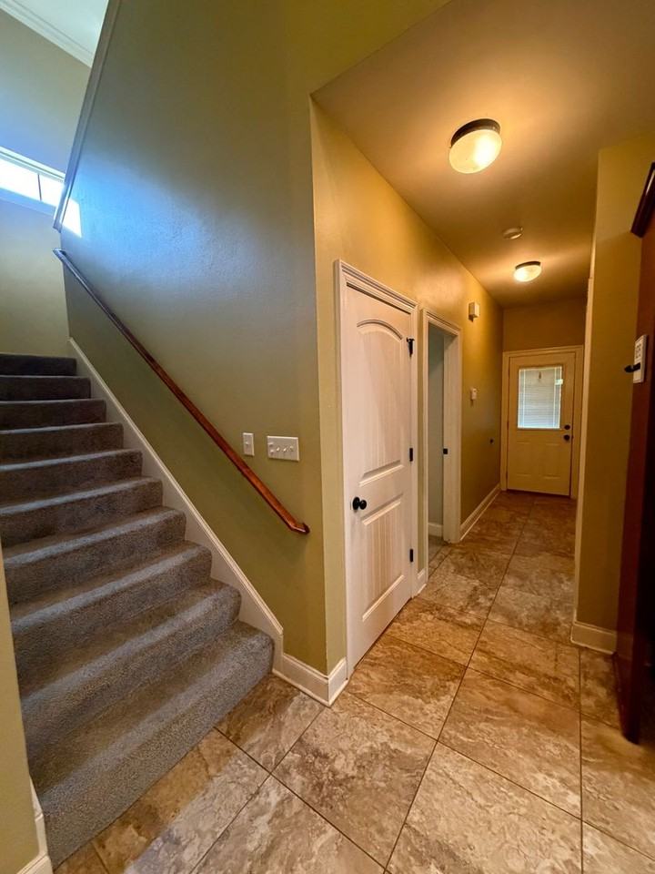 3705 Azalea Dr - Photo 5 of 19