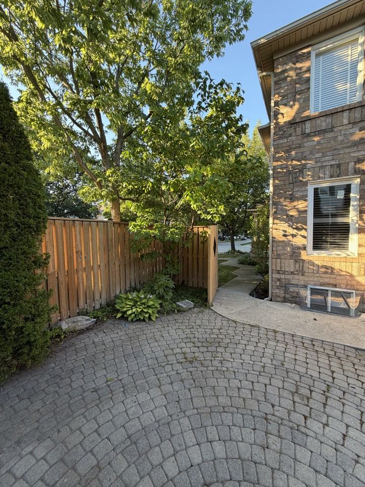 9 Unsworth Street - Photo 4 of 17