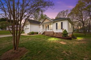 1667 Warwick Ct - Photo 1 of 1