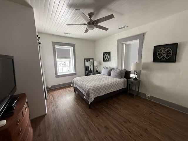 1820 Lomas Blvd Nw - Photo 6 of 9