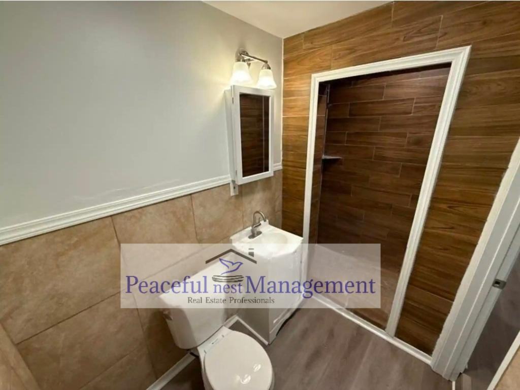 4723 Harbin St - Photo 4 of 5
