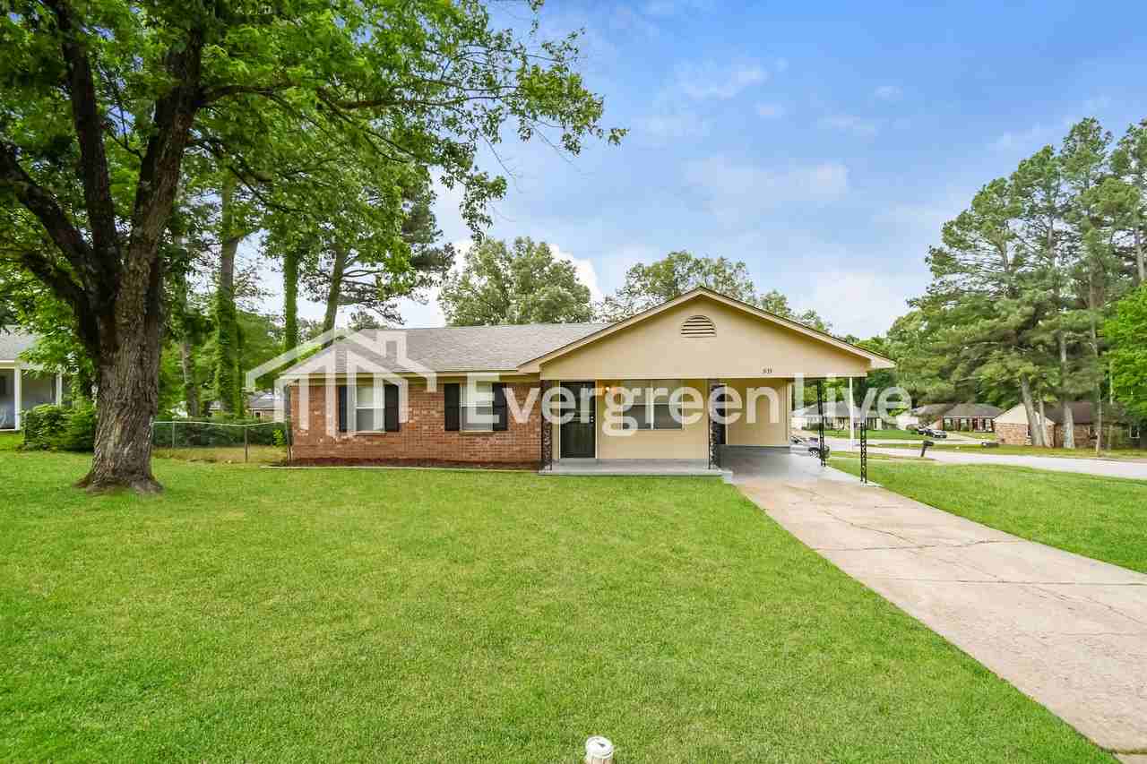 3133 Golden Oaks Cv - Photo 2 of 15
