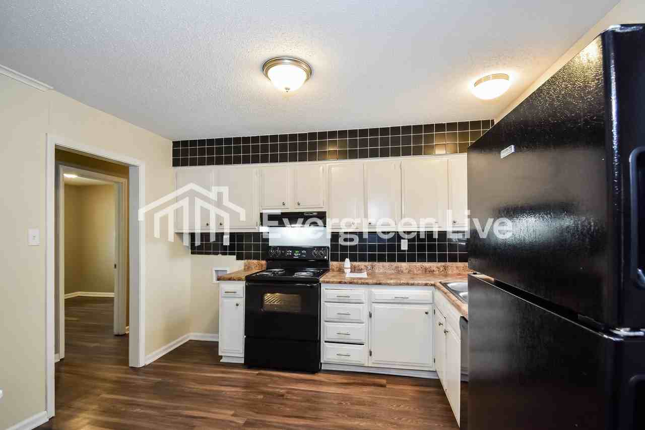 3133 Golden Oaks Cv - Photo 7 of 15