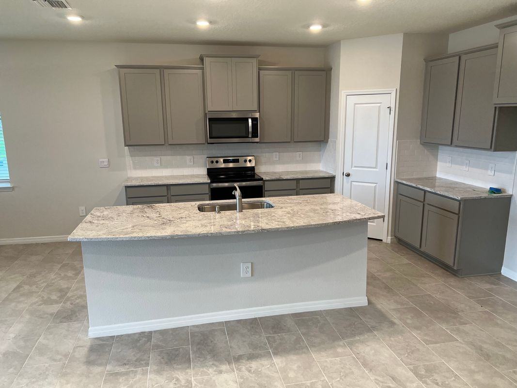 5125 Tannin Ln - Photo 3 of 4