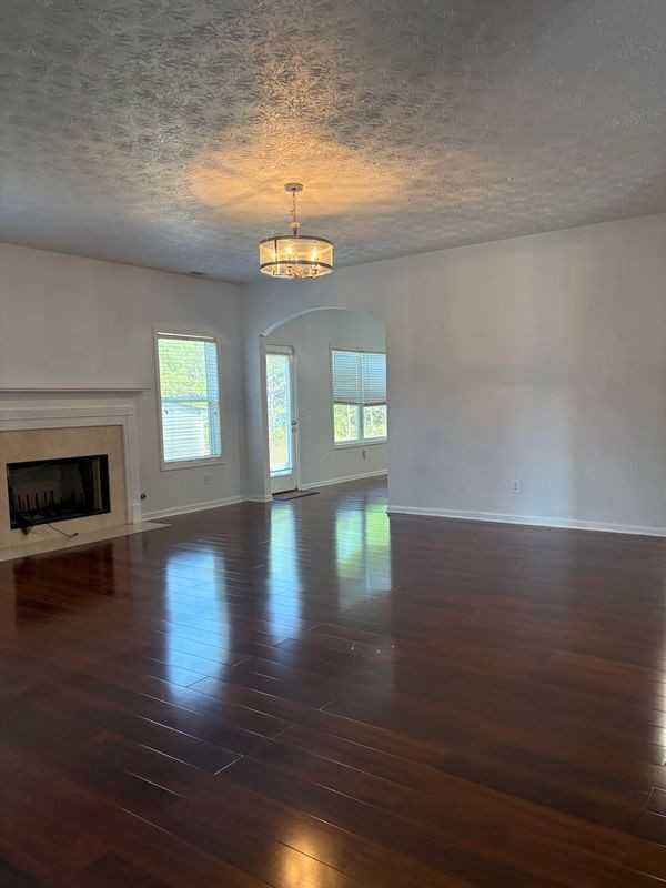 10 Foggy Creek Ln - Photo 4 of 41