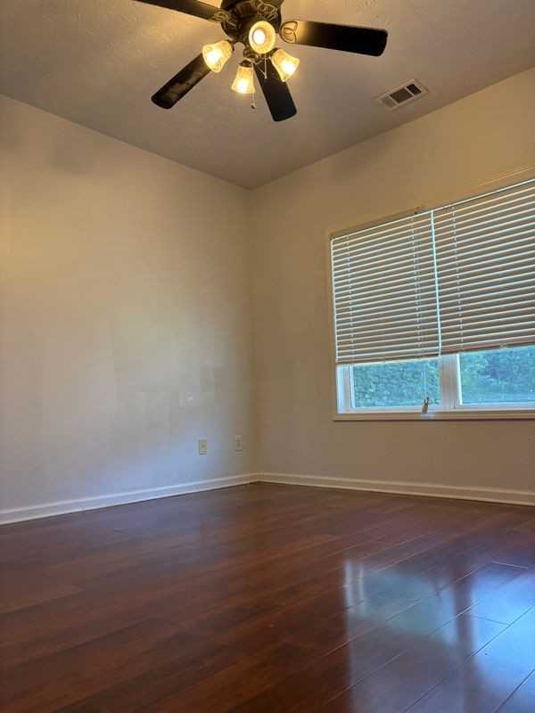 10 Foggy Creek Ln - Photo 5 of 41