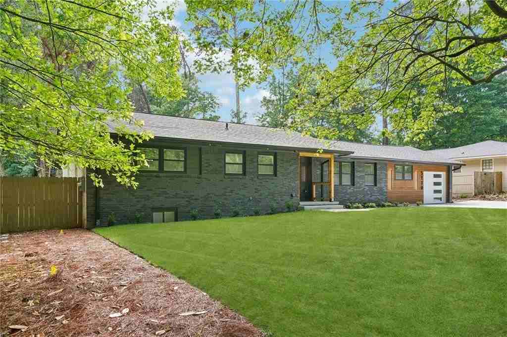 5170 Chamblee Dunwoody Rd - Photo 3 of 44