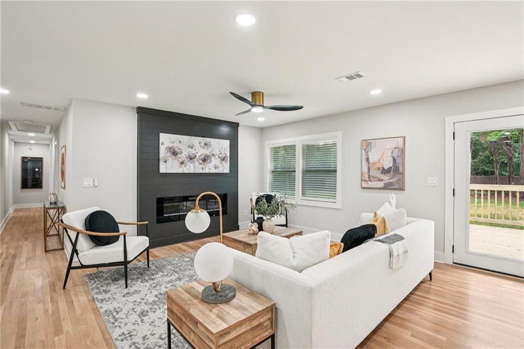 5170 Chamblee Dunwoody Rd - Photo 5 of 44