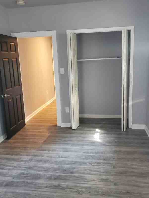 325 Rutherford Ave ##2 - Photo 4 of 7