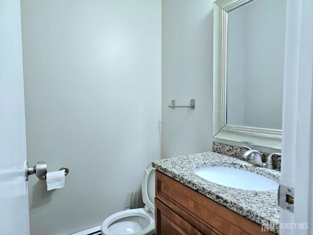 19 Sheffield Ct - Photo 6 of 24
