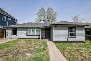 featured image of 4223 Elmwood St