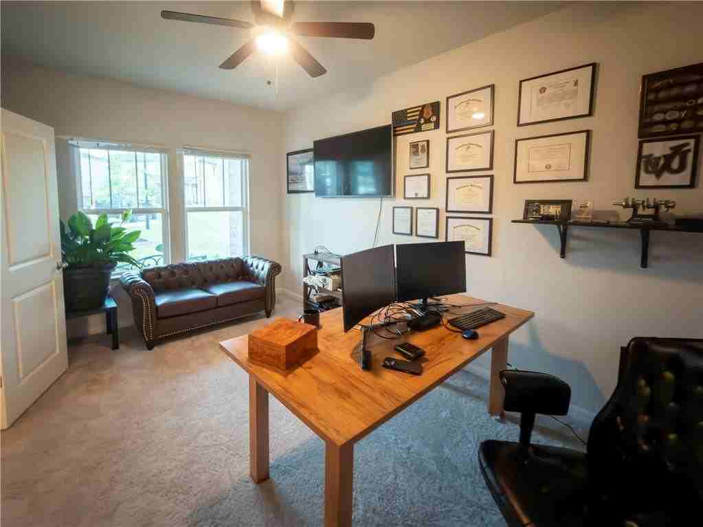 6960 Newcastle Ct - Photo 4 of 23