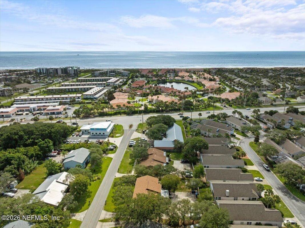 105 Rio Del Mar St ##A - Photo 6 of 21
