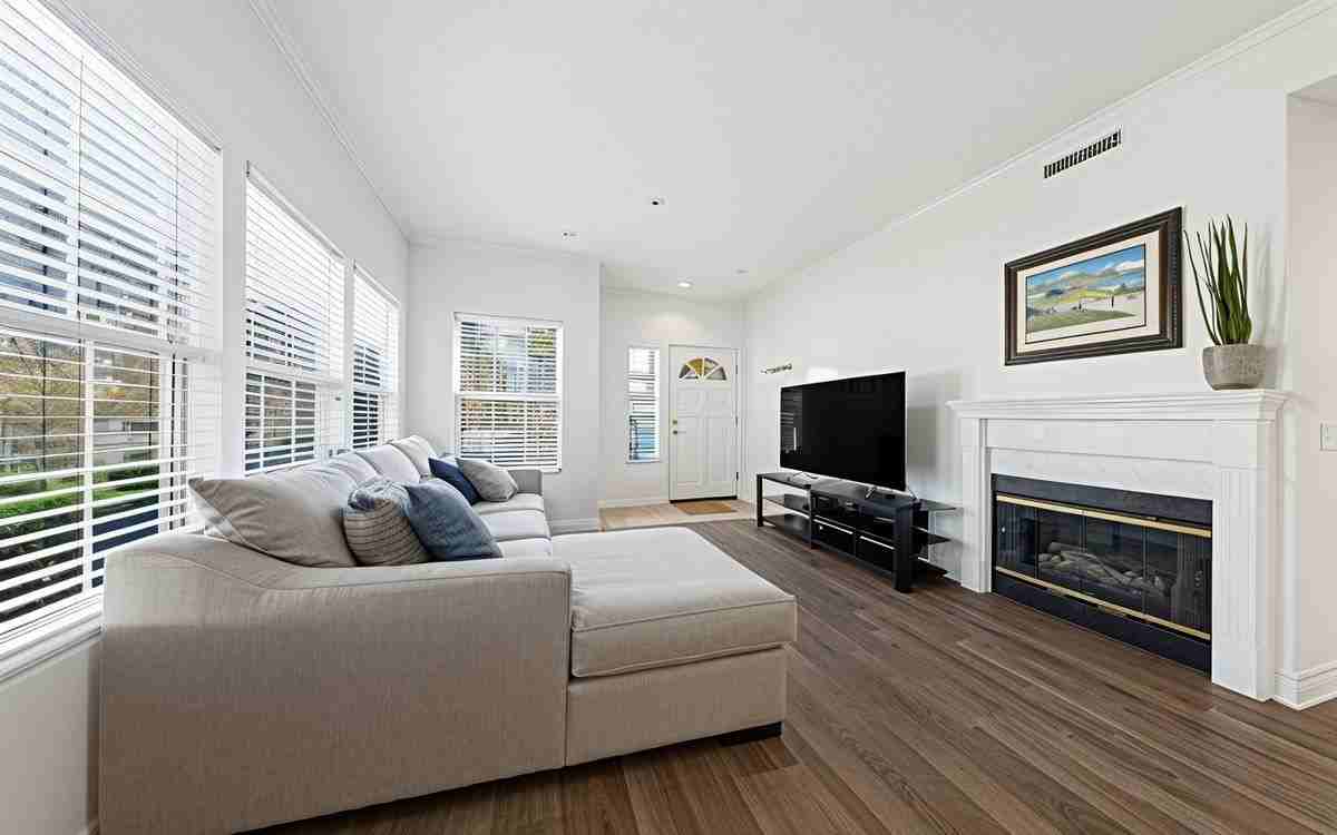 147 Montana Del Lago Dr - Photo 4 of 45