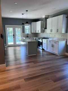 1590 Homeland Dr - Photo 5 of 28