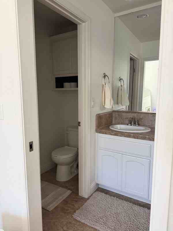 2563 Eileen Ave - Photo 2 of 10