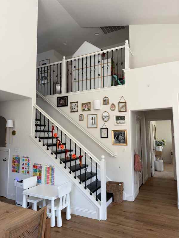 2563 Eileen Ave - Photo 5 of 10