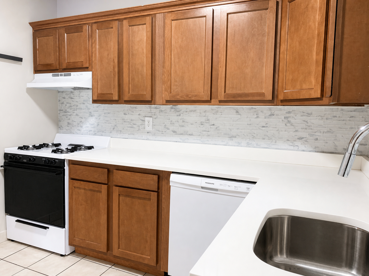 6606 Dalzell Pl #1 - Photo 7 of 14