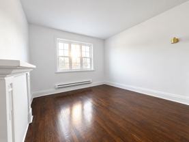 4596 Décarie - Photo 1 of 1