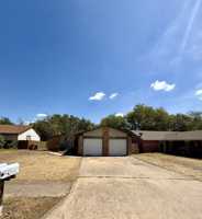 featured image of 10805 Lanshire Dr #B
