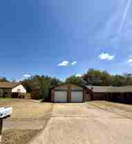 10805 Lanshire Dr #B - Photo 1 of 1