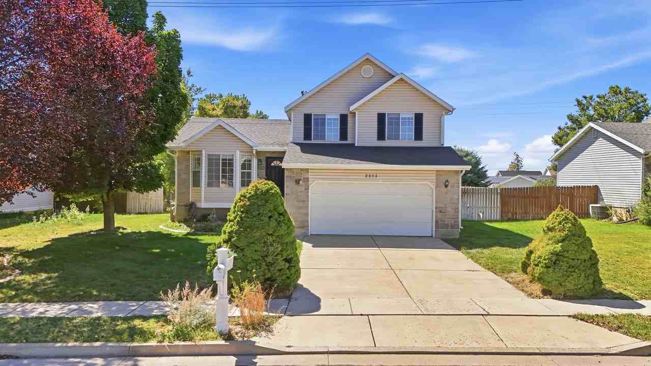 2015 Katies Way - Photo 3 of 31