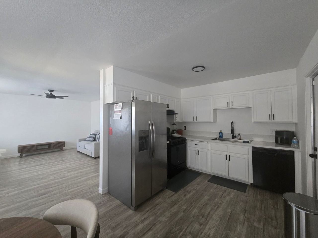 1875 Idlewood Cir - Photo 4 of 14