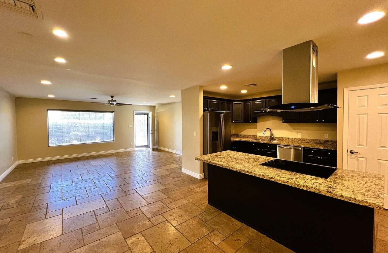 1643 N 87th Pl - Photo 3 of 15